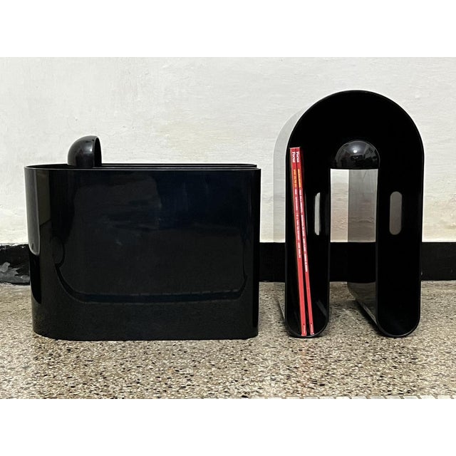 1960s Magazine Racks by Rodolfo Bonetto for Bilumen, 1968, Set of 2 For Sale - Image 5 of 10