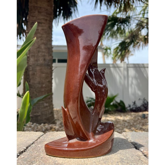 Mid-Century Modern Mid-Century Roseville Mayfair Brown Art Pottery Vase 1004-9 For Sale - Image 3 of 10