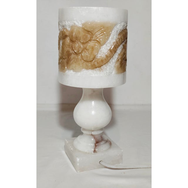 Vintage Spanish Alabaster Table Lamp, 1950s For Sale - Image 3 of 13