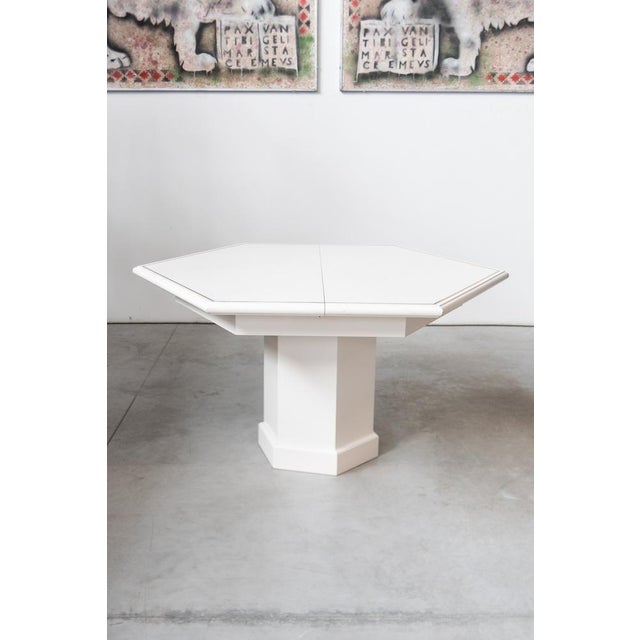 Extendable Dining Table with 5 Lacquered White Chairs by Mario Sabot, 1980s, Set of 6 For Sale - Image 6 of 18