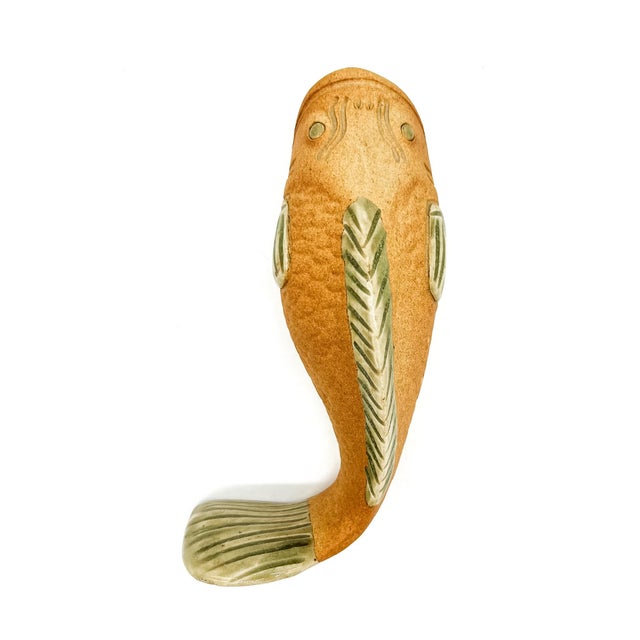 Folk Art Mid-Century Pottery Fish Wall Pocket Figurine – Asian Folk Art / Japandi / Coastal For Sale - Image 3 of 12