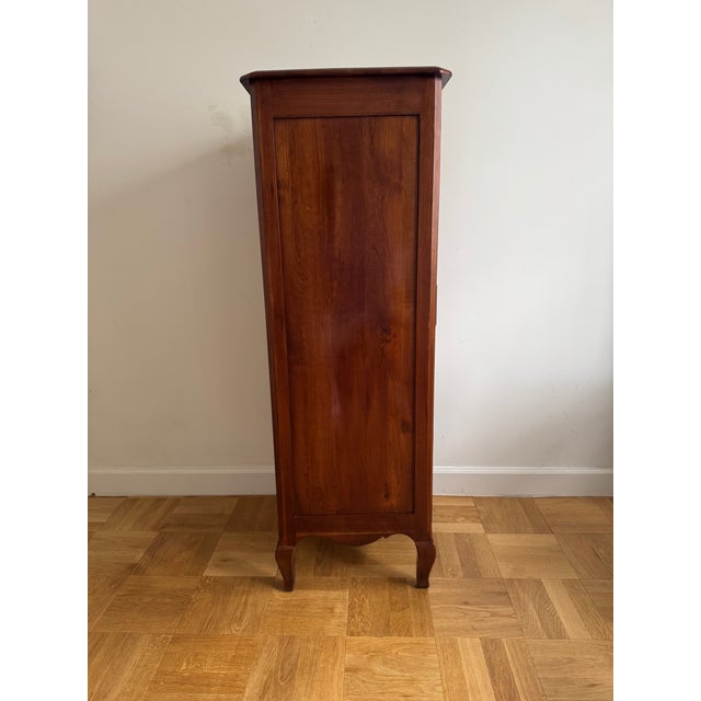 French Provincial Ethan Allen “Maison” Cherry Semainier / Lingerie Chest – 7 Drawers, Made in Usa For Sale - Image 3 of 16