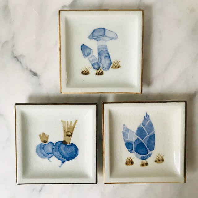 White Vintage Japanese Hand Painted Dishes - Set of Three For Sale - Image 8 of 8