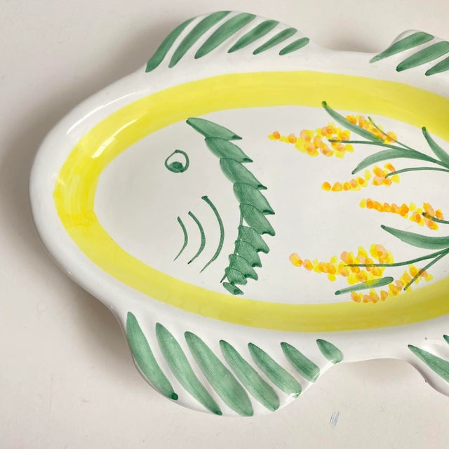Vintage Italian Pottery Caleca Fabio Fish Plate Hand Painted Decorative Dish Signed A whimsical decorative plate shaped...