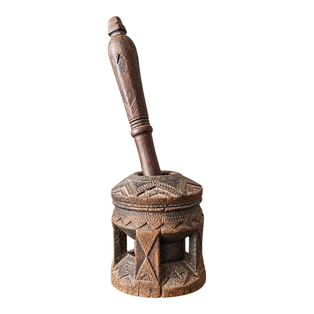 Antique Arabian Bedouin Coffee Mihbaj (Mortal & Pestle, Bedouin Coffee Ritual) For Sale