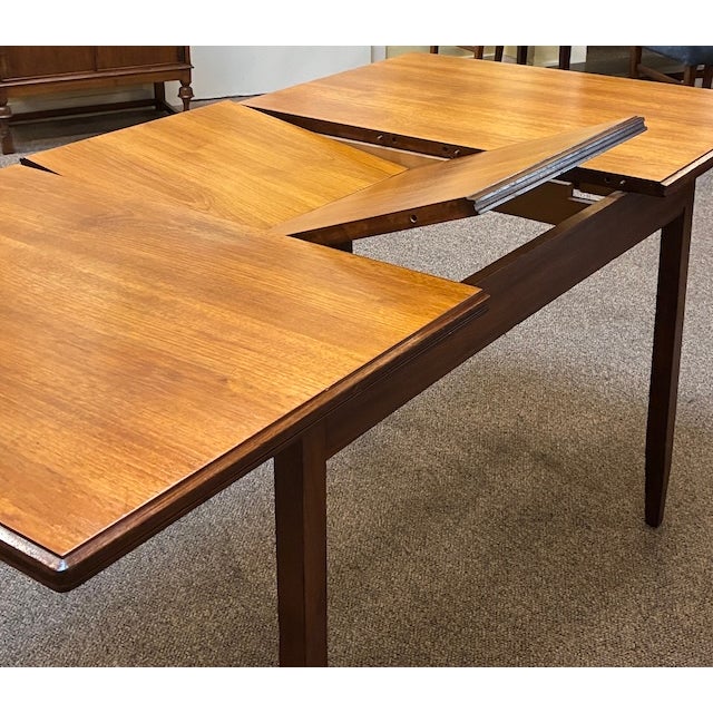 Mid Century Modern Extending Teak Dining Table W/ Butterfly Leaf by White & Newton, Uk c.1960 For Sale - Image 11 of 14