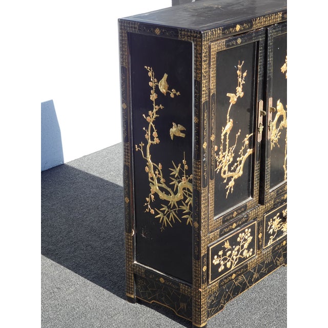 Vintage Oriental Chinese Chinoiserie Black Lacquer Cabinet W Drawers 2of2 For Sale - Image 4 of 18