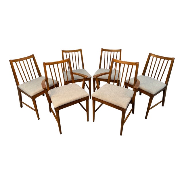 Set of Six Mid 20th Century Spindle-Backed Dining Chairs For Sale