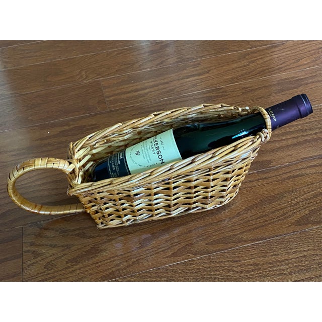 Late 20th Century Vintage Boho Wicker Wine Bottle Holder Basket Carry Handle Picnic Caddy Bamboo For Sale - Image 5 of 10