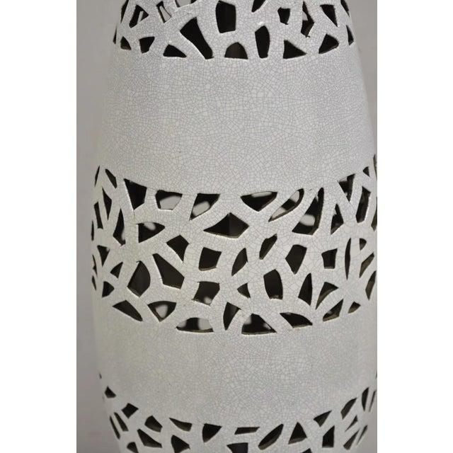 White Vintage Mid Century Modern Tall Glazed Pottery Ceramic Table Lamp With Walnut Base For Sale - Image 8 of 12