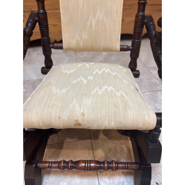Late 19th Century British Child’s Rocking Chair 1870-1895 For Sale - Image 5 of 5