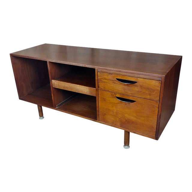 Jens Risom 1950s Danish Mid Century Modern Walnut Credenza For Sale