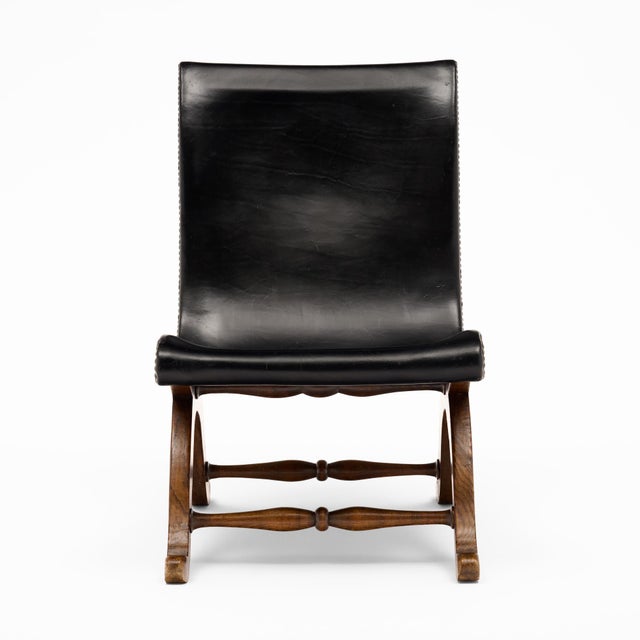 1940s Pair of Mid-Century Black Leather and Wood Lounge Chairs by Valenti For Sale - Image 5 of 9