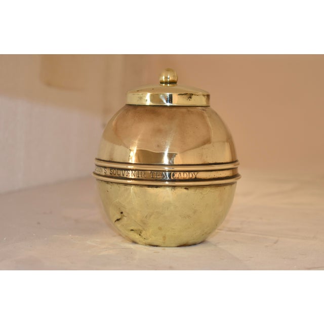 1920s Lipton British Empire Exhibition Tea Caddy, Dated 1924 For Sale - Image 5 of 10