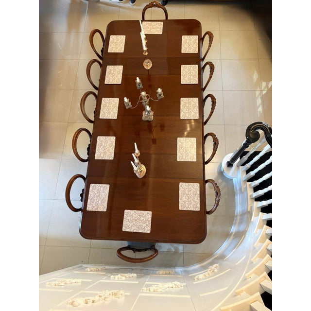 Large Antique Victorian Figured Extendable Dining Table in Mahogany, 1860s For Sale - Image 4 of 17