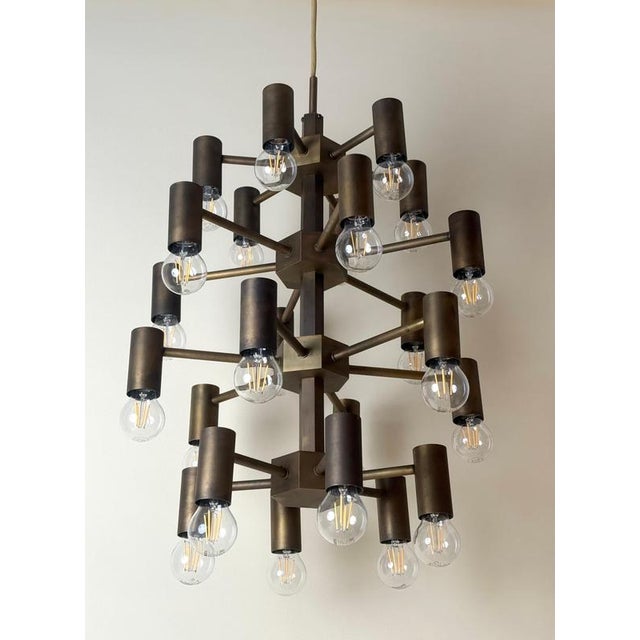 Mid-Century Brass 24-Light Chandelier attributed to Gotthold Schönwandt, Germany, 1960s For Sale - Image 6 of 18
