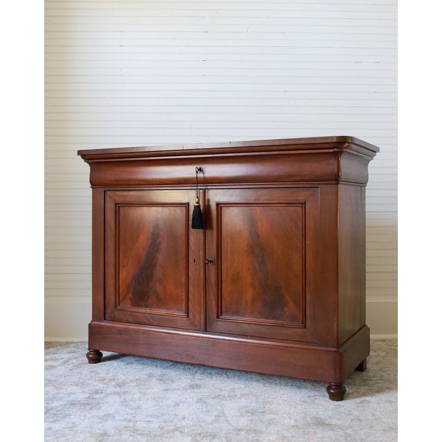 Louis Philippe 19th C French Louis Philippe Walnut Two Door Buffet, Sideboard, Enfilade For Sale - Image 4 of 14