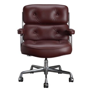 Eames Time Life Executive Chair in Original Bordeaux Leather by Herman Miller For Sale
