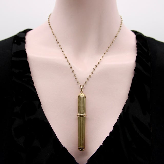 Mid 19th Century Victorian 14k Gold Dutch Reeded Needle Case Pendant For Sale - Image 9 of 10
