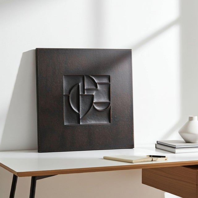 VELAHME is an original wall sculpture from the contemporary PATTERNS series. The series introduces a new variation within...