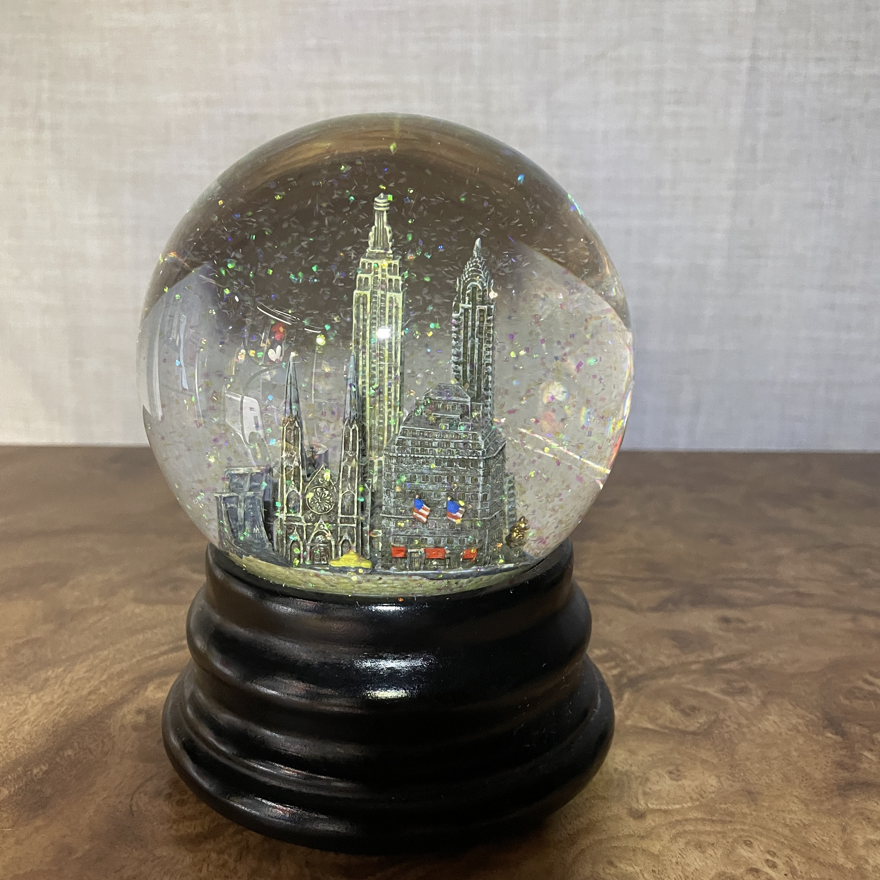 Sak's Fifth Avenue New York City Musical Snow Globe | Chairish