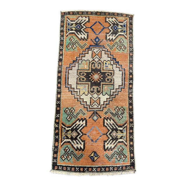 Turkish Yastik Rug 1'5" x 2'11" For Sale