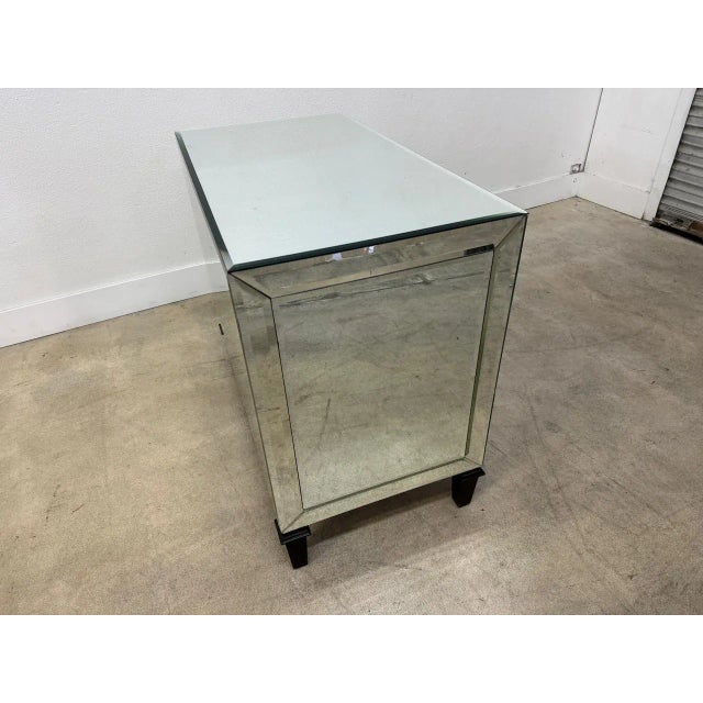 Hollywood Regency Edward Mirrored Chest For Sale - Image 3 of 10