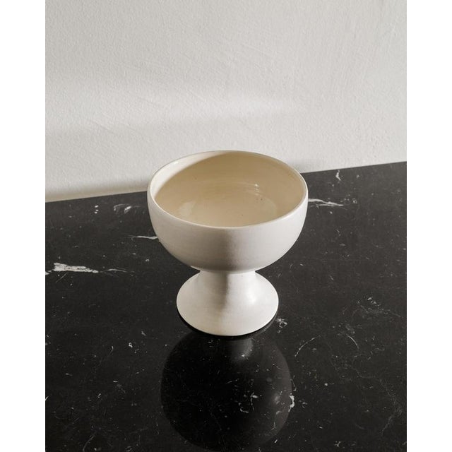 White French Mid-Century Decorative Ceramic Bowl Vase, 1950s For Sale - Image 3 of 4