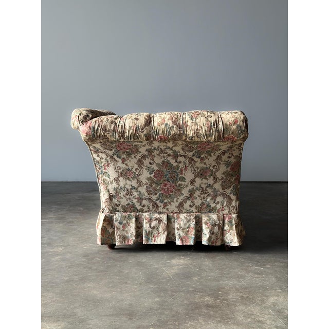 Napoleon III Tufted Chaise Longue, France, 19th Century For Sale - Image 11 of 17