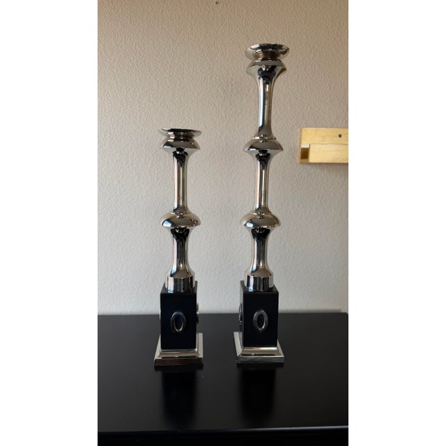 Pair of Global Views Polished Nickel Sculptural Candlesticks, 24.5” & 18.5” For Sale - Image 9 of 11