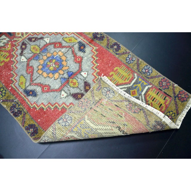 1960s Vintage Multicolor Turkish Rug For Sale - Image 5 of 6