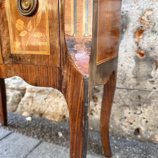 Louis XV and Louis XVI Transitional Style Dresser, France, 1800s For Sale - Image 17 of 18