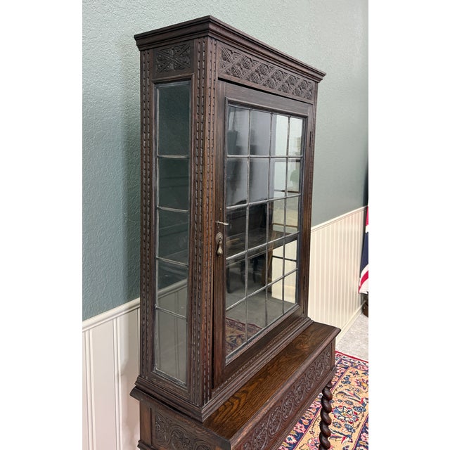 Antique English Oak Jacobean Revival Barley Twist Bookcase Display Cabinet 1900s For Sale - Image 17 of 18