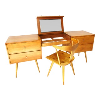 Rare Paul McCobb Planner Group 4 Pc. Vanity Set With Chair by Winchendon Furniture For Sale