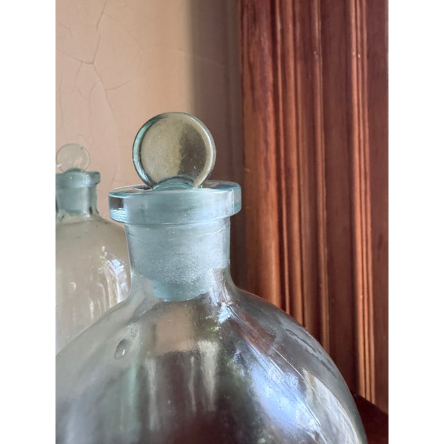 Mid-20th Century Laboratory Reagent Bottle With Ground Glass Stopper Narrow Mouth Apothecary Glass Vessel For Sale - Image 4 of 15