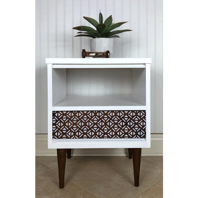 Mid Century Modern White Nightstand Chairish