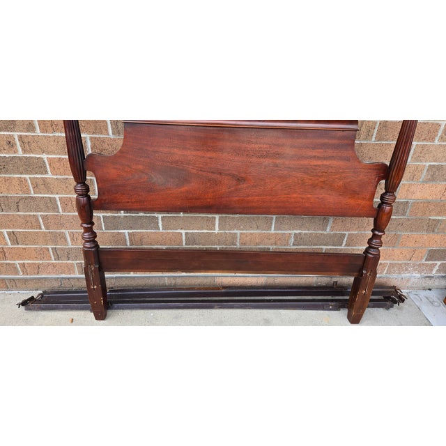 Vintage Solid Mahogany Twin Poster Bed With Headboard & Footboard – Colonial Style For Sale - Image 11 of 12