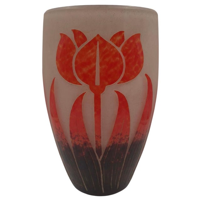 Art Deco 1920s Art Deco Degué French Acid-Etched Cameo Glass Floral Vase - 9.5" For Sale - Image 3 of 9