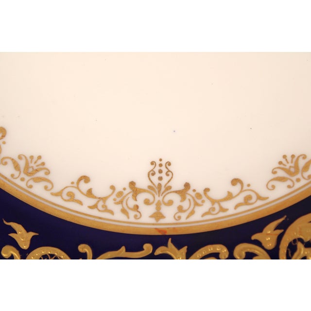 Set of 12 Coalport for Tiffany & Co 9" Diameter Plates For Sale In Los Angeles - Image 6 of 7