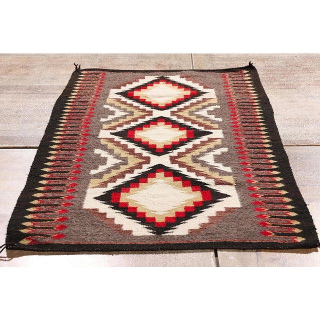 Antique Teec Nos Pos Southwestern-Style Rug, 02'07 X 04'09 For Sale - Image 9 of 10