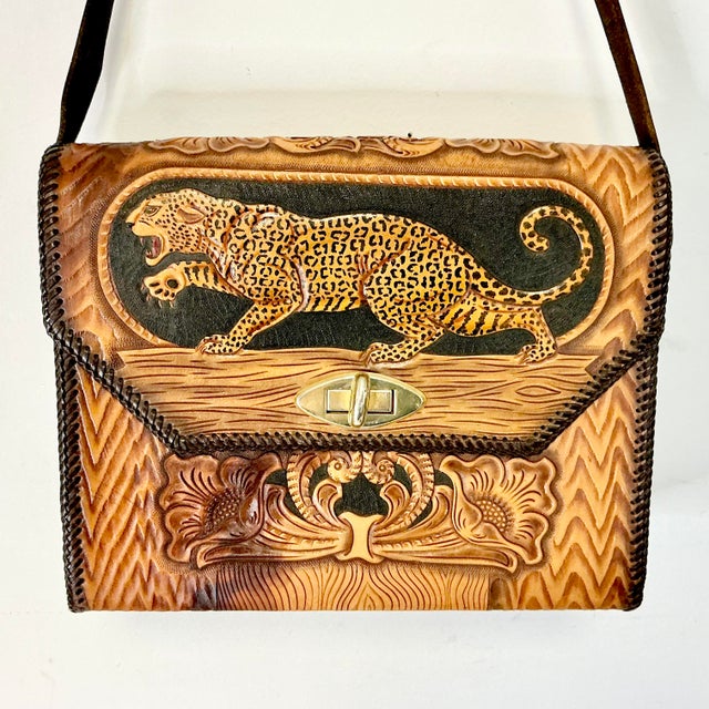 Metal 1970s Vintage Southwestern Boho Chic Hollywood Regency Leopard Tooled Leather Shoulder Handbag For Sale - Image 7 of 14
