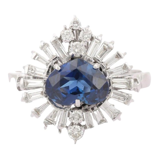 Heart Cut Sapphire Ring in 18k Solid White Gold With Diamonds Size 7 For Sale