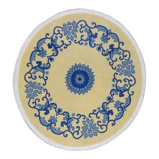 Vintage Chinese Art Deco Hand Knotted Wool Rug, 5'7'' X 6' For Sale