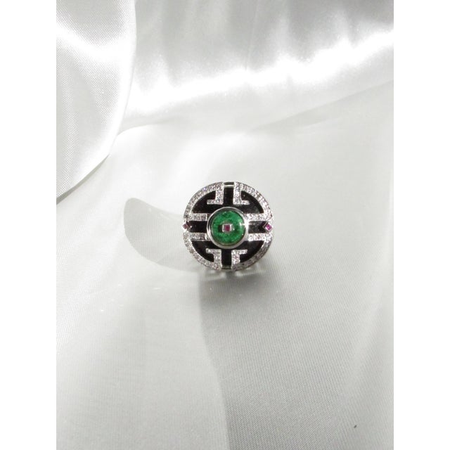 2020s Ruyi Wheel Jadeite Jade Ring, Size 7 For Sale - Image 5 of 10