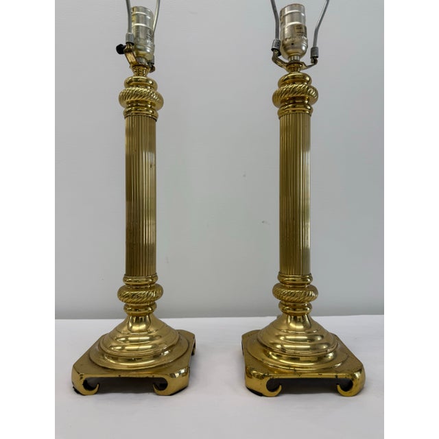Pair of Vintage Brass Neoclassical Fluted Column Table Lamps For Sale In Nashville - Image 6 of 10