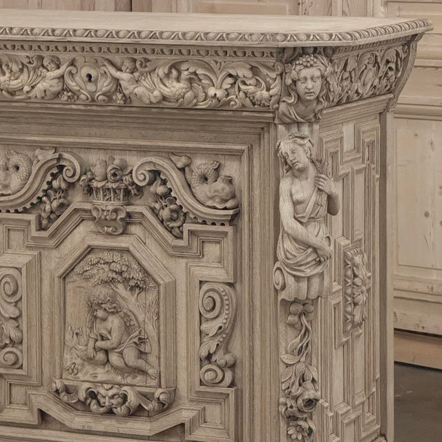 Wood 19th Century French Renaissance Revival Hand Carved Oak Buffet in Stripped Oak For Sale - Image 7 of 18