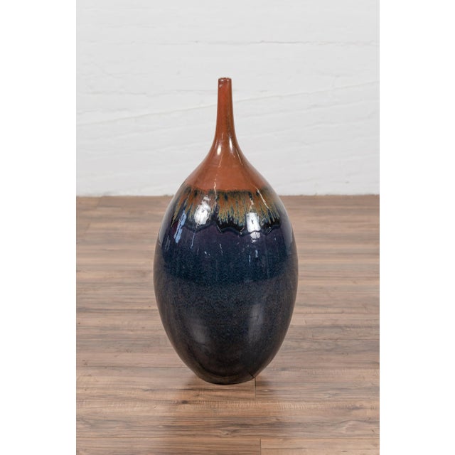 Mid 20th Century Vintage Northern Thai Chiang Mai Blue and Brown Vase from the Prem Collection For Sale - Image 5 of 13