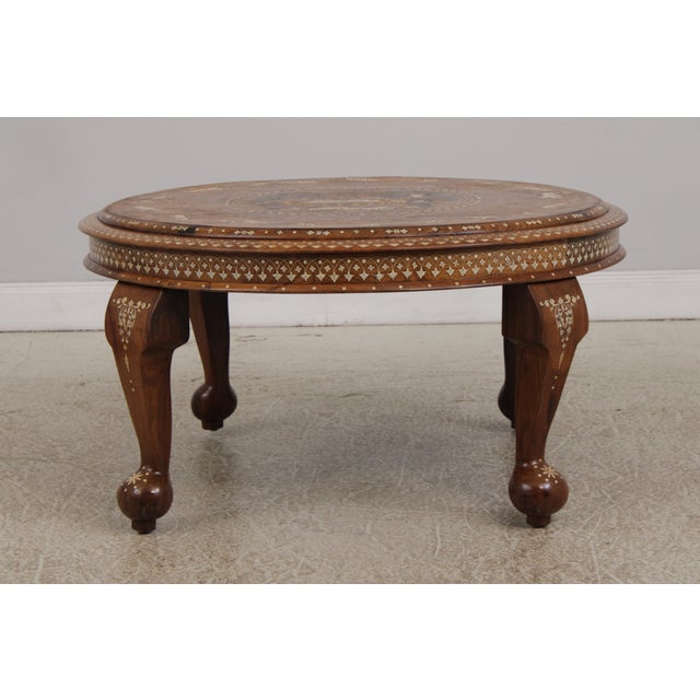 Brown Vintage Anglo Indian Round Inlaid Coffee Table W. 4 Stools For Sale - Image 8 of 18