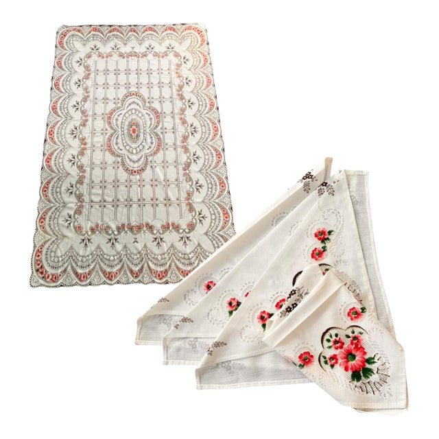 83" X 55" Vintage Tablecloth 5 Piece Napkins Floral Early 20th Century Farmhouse Traditional Edwardian Victorian Shabby Chic For Sale