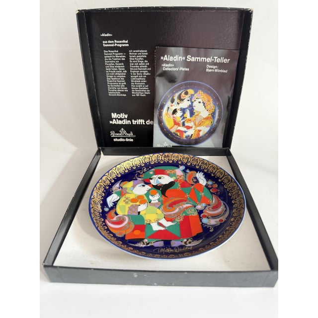 1990s Aladdin Meets the Wizard Collector's Plate by Bjørn Wiinblad for Rosenthal, Germany, 1970s For Sale - Image 5 of 5